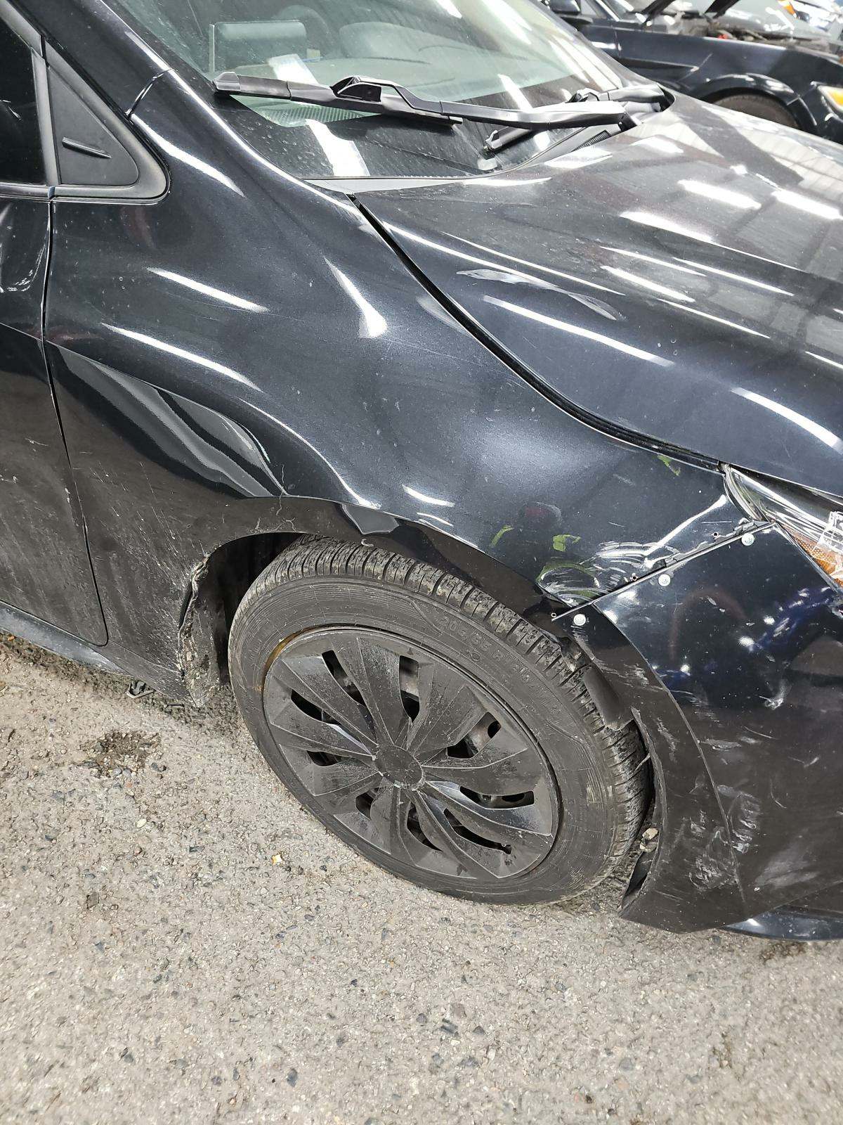 2021 Toyota Corolla LE Sedan
