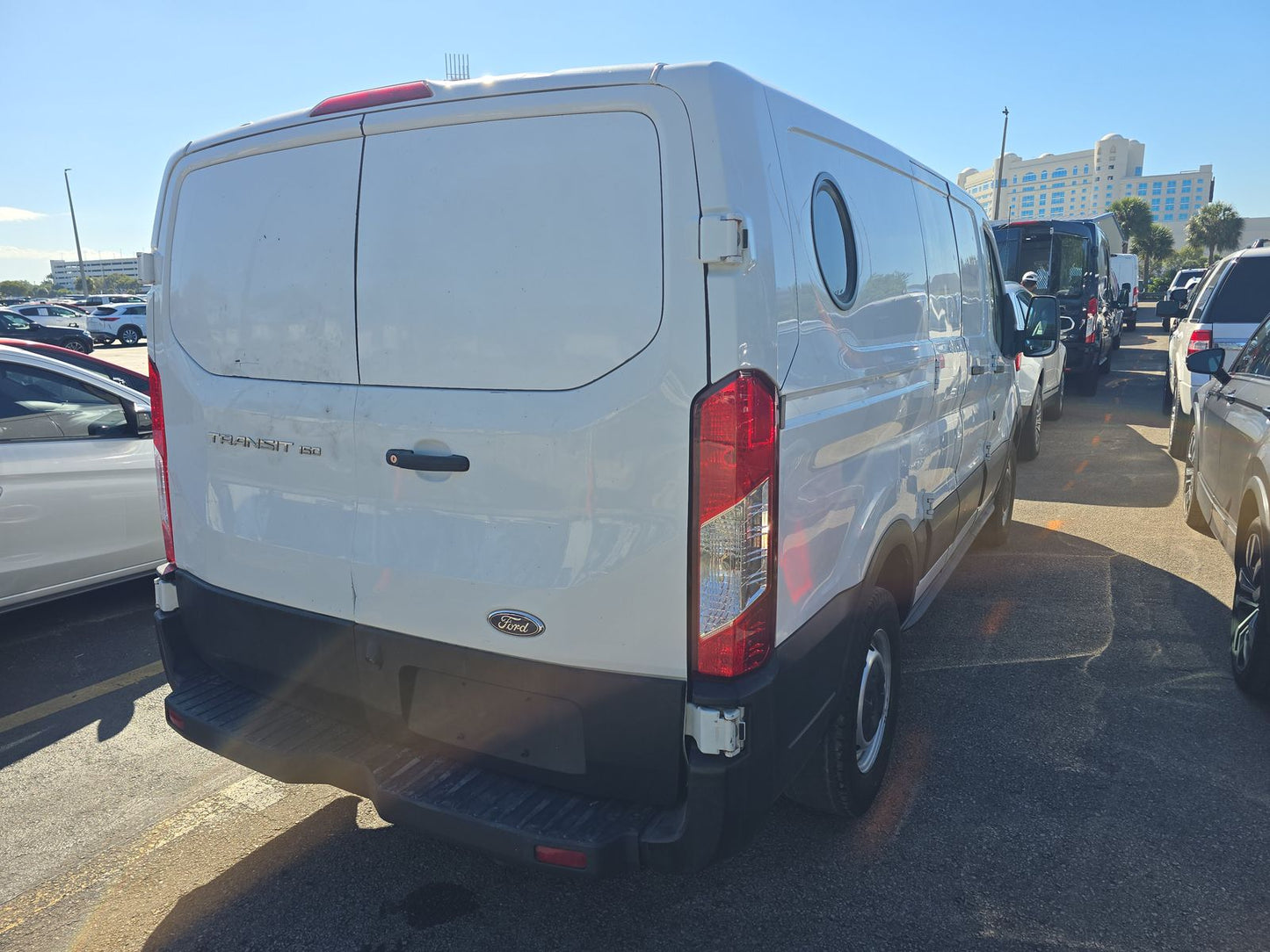 2019 Ford Transit 150 Cargo Van wRH Swing-Out Doors Low Roof 129.9 WB