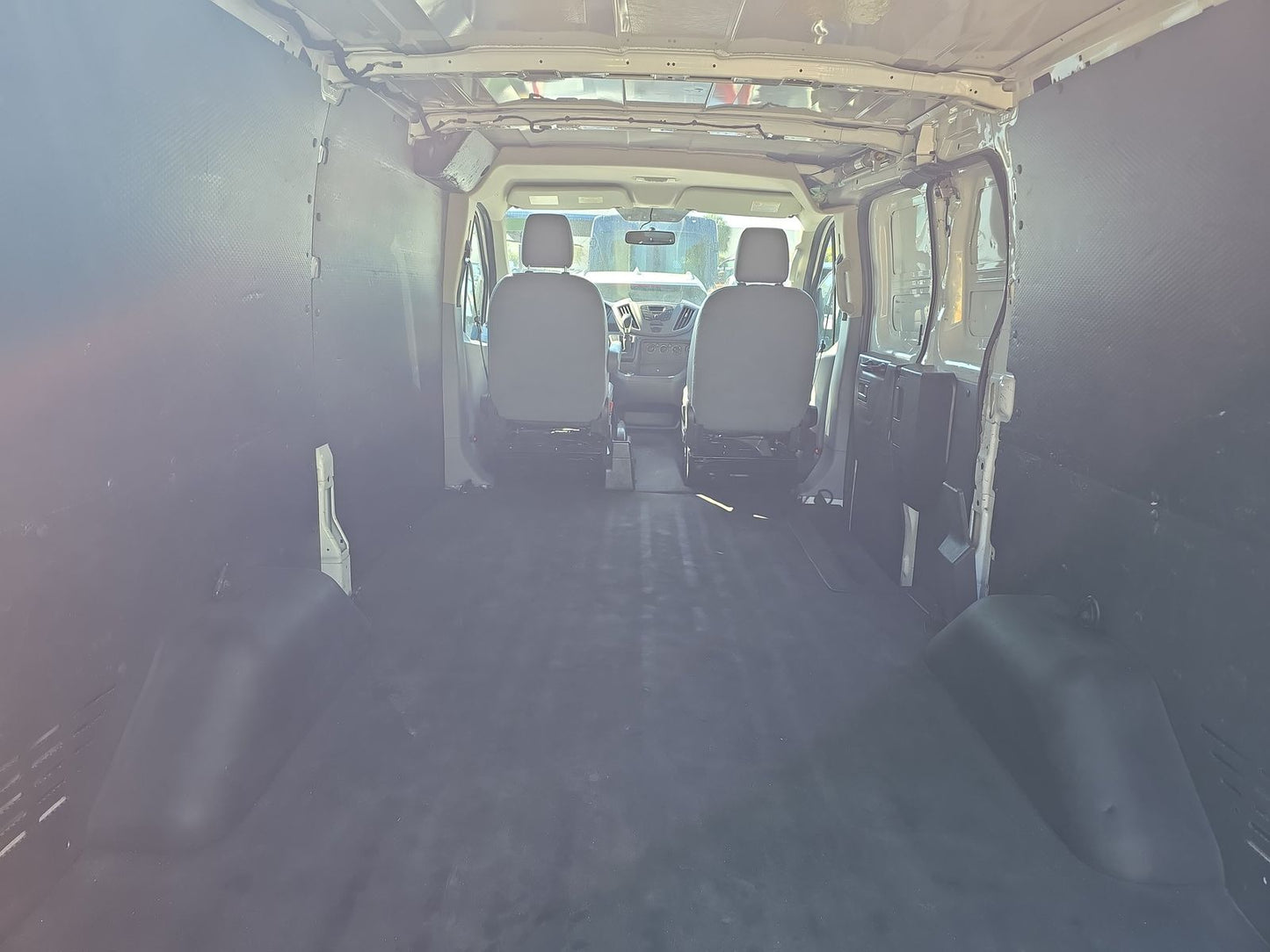 2019 Ford Transit 150 Cargo Van wRH Swing-Out Doors Low Roof 129.9 WB