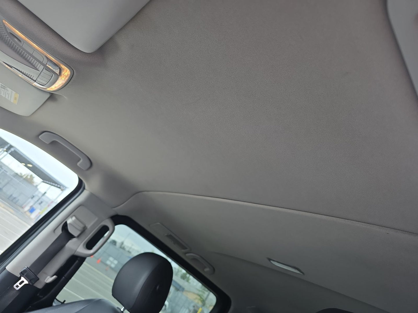 2018 Mercedes-Benz Metris Passenger Van 126.0" WB