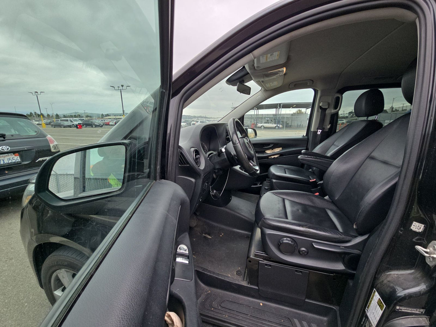 2018 Mercedes-Benz Metris Passenger Van 126.0" WB