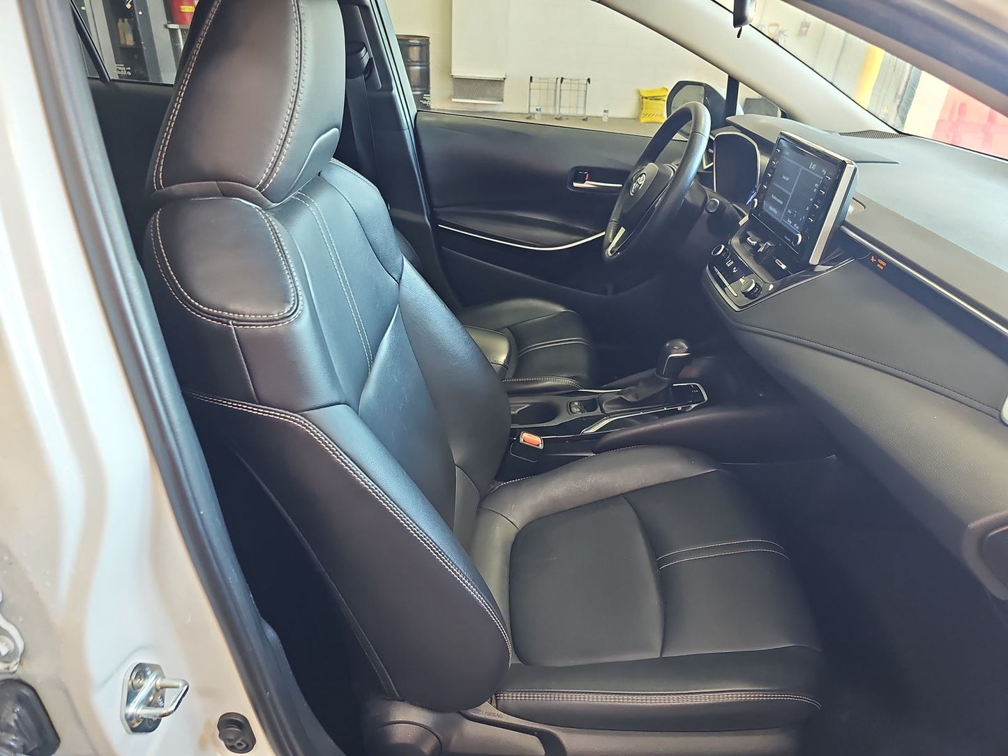 2022 Toyota Corolla XLE Sedan
