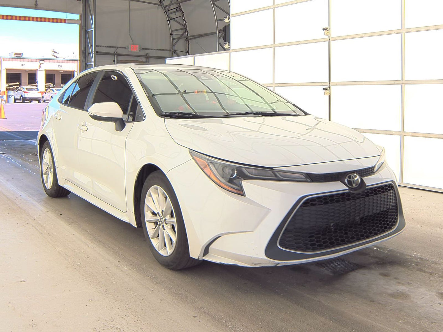 2022 Toyota Corolla XLE Sedan