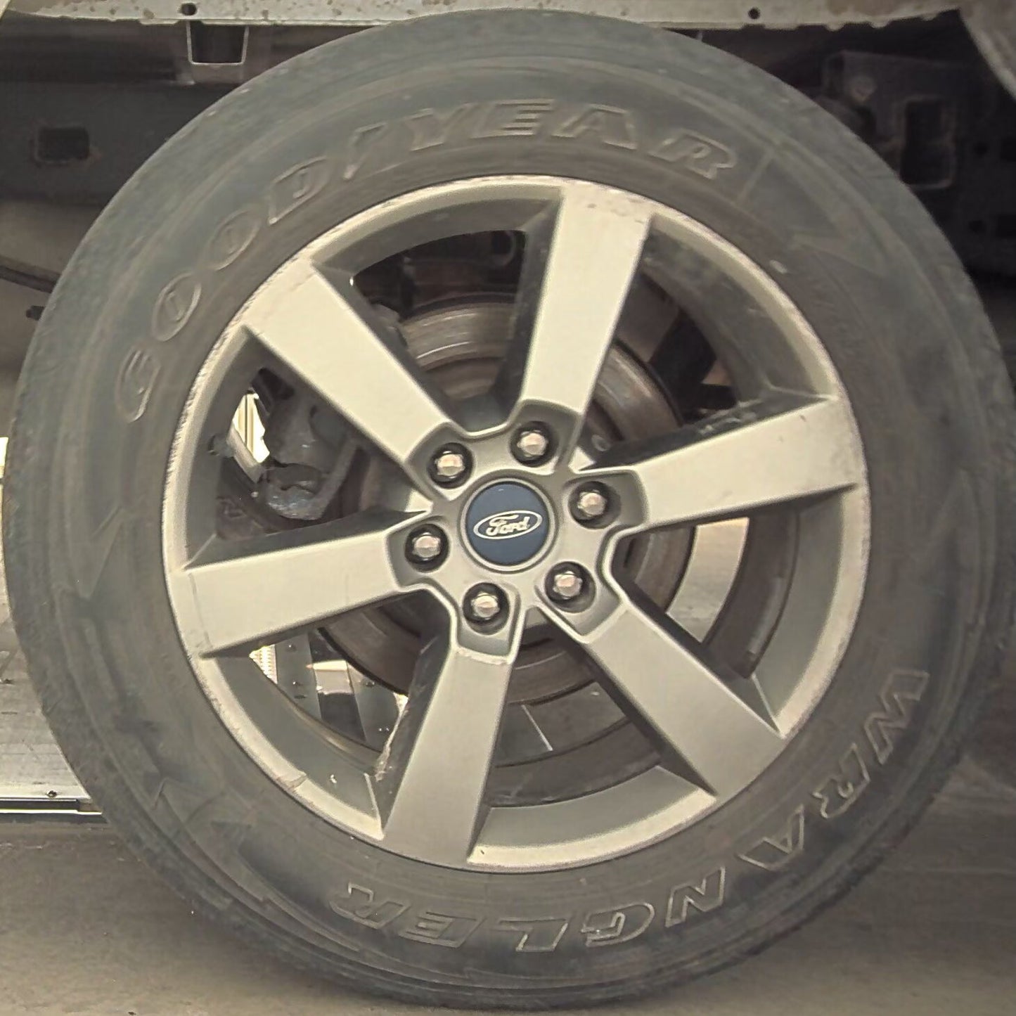 2015 Ford F-150 Lariat Crew Cab Short Bed