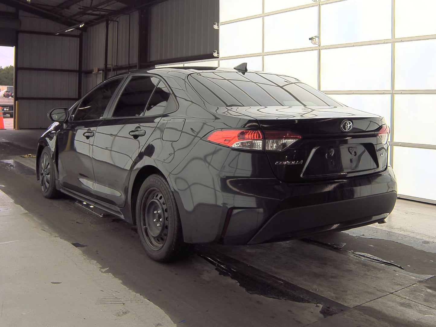 2021 Toyota Corolla LE Sedan