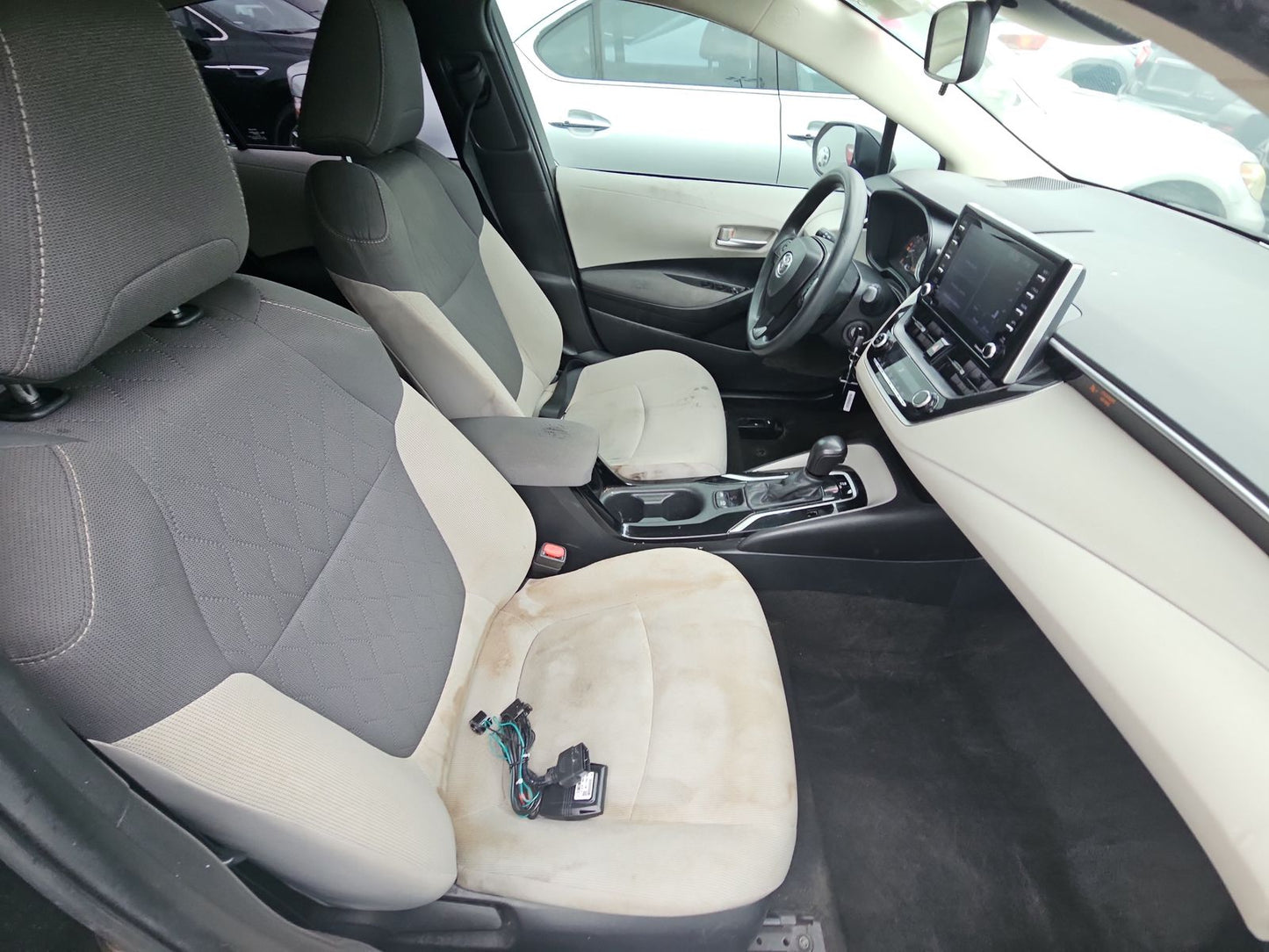 2021 Toyota Corolla LE Sedan