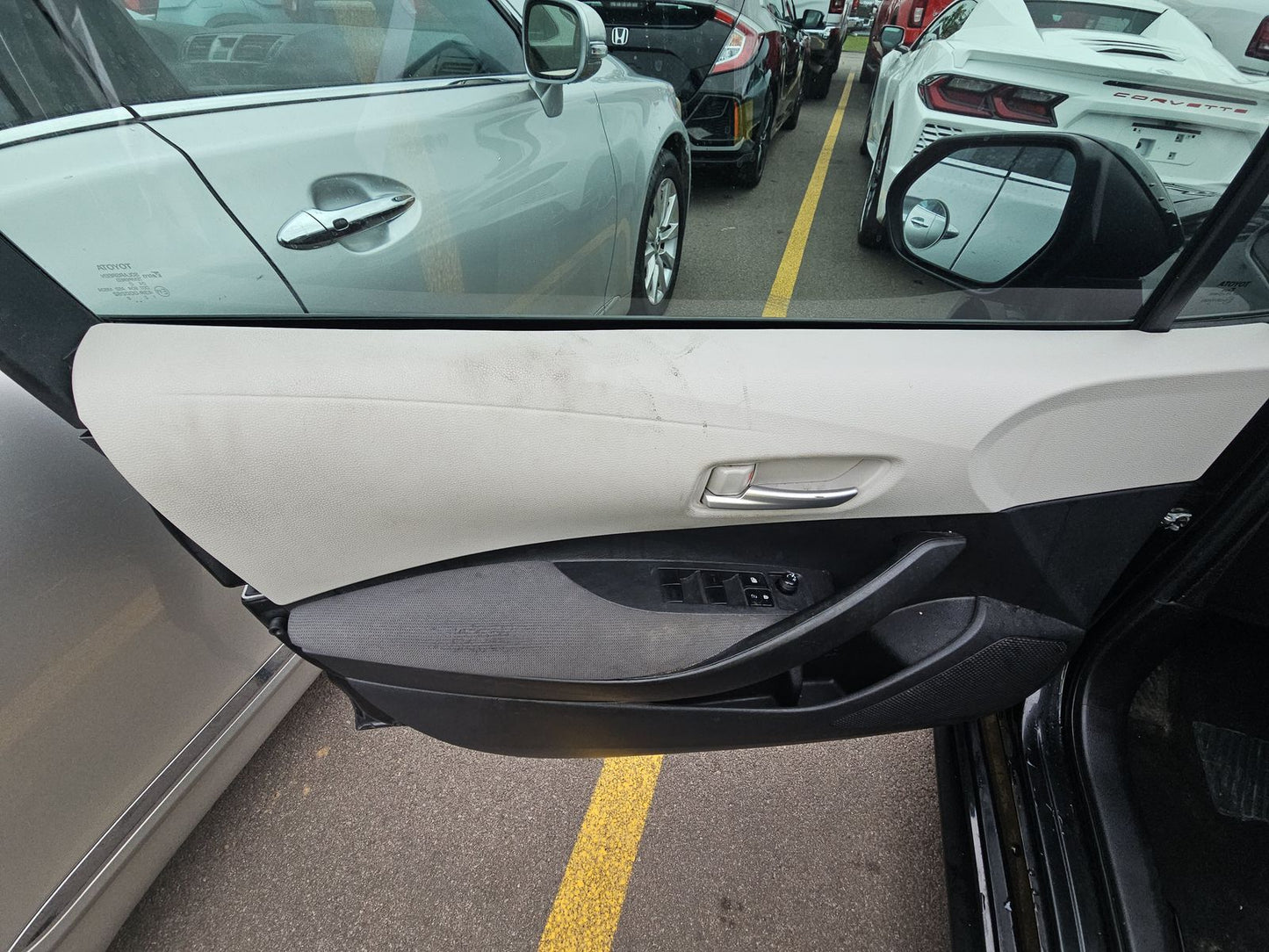 2021 Toyota Corolla LE Sedan