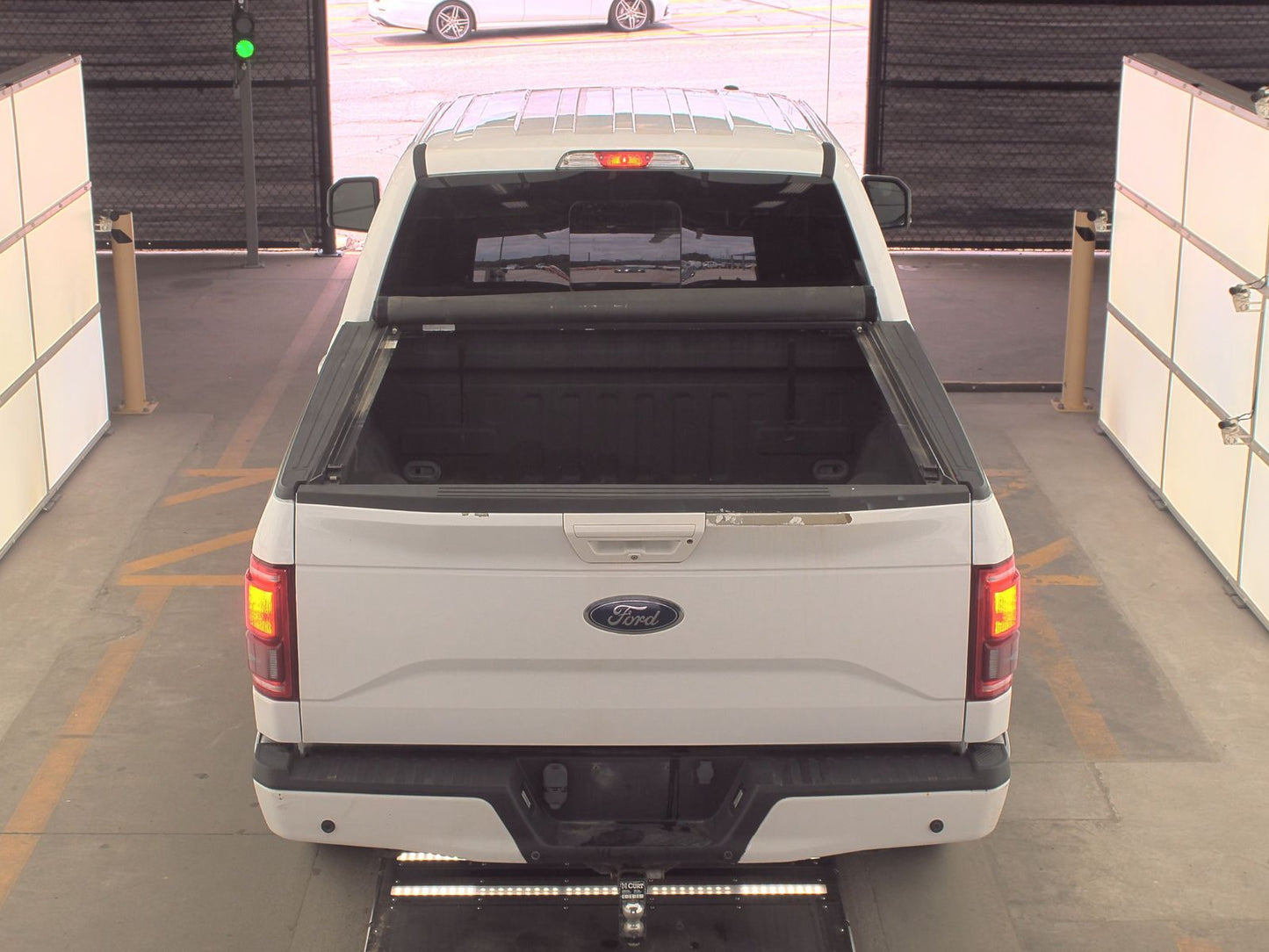 2015 Ford F-150 Lariat Crew Cab Short Bed