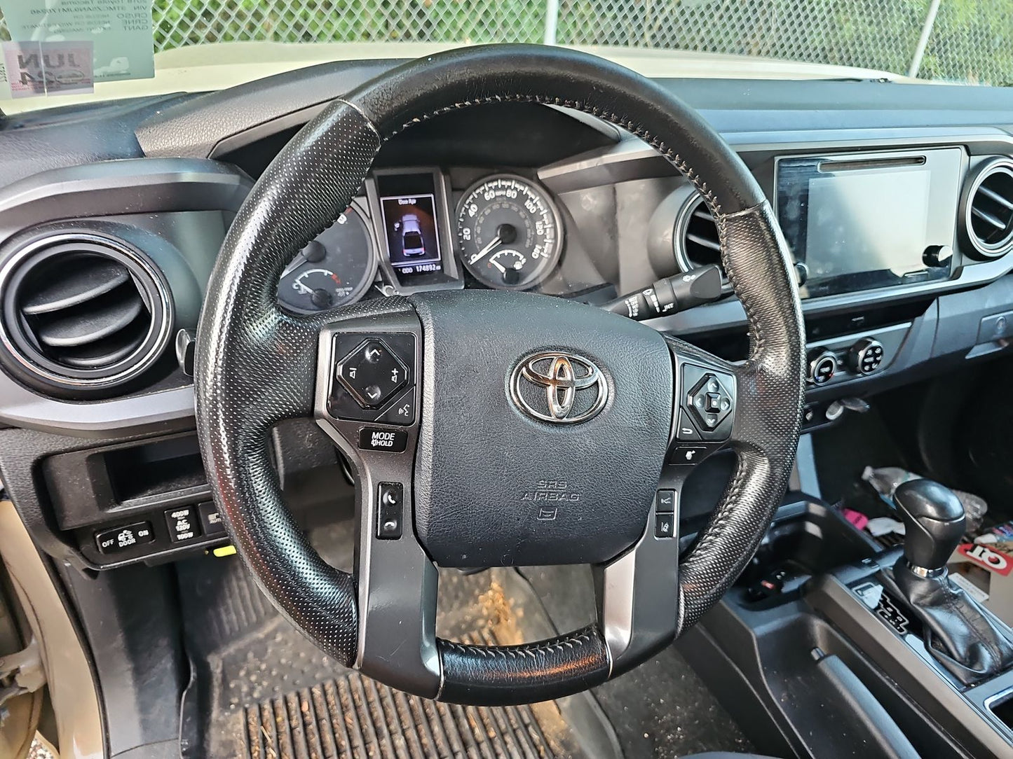 2018 Toyota Tacoma TRD Off-Road Crew Cab Medium Bed