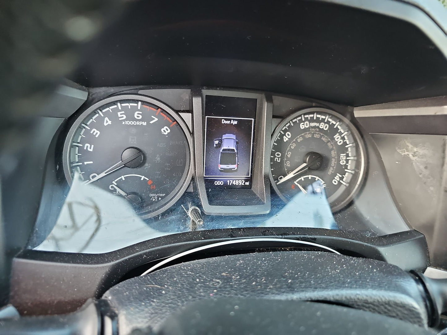 2018 Toyota Tacoma TRD Off-Road Crew Cab Medium Bed