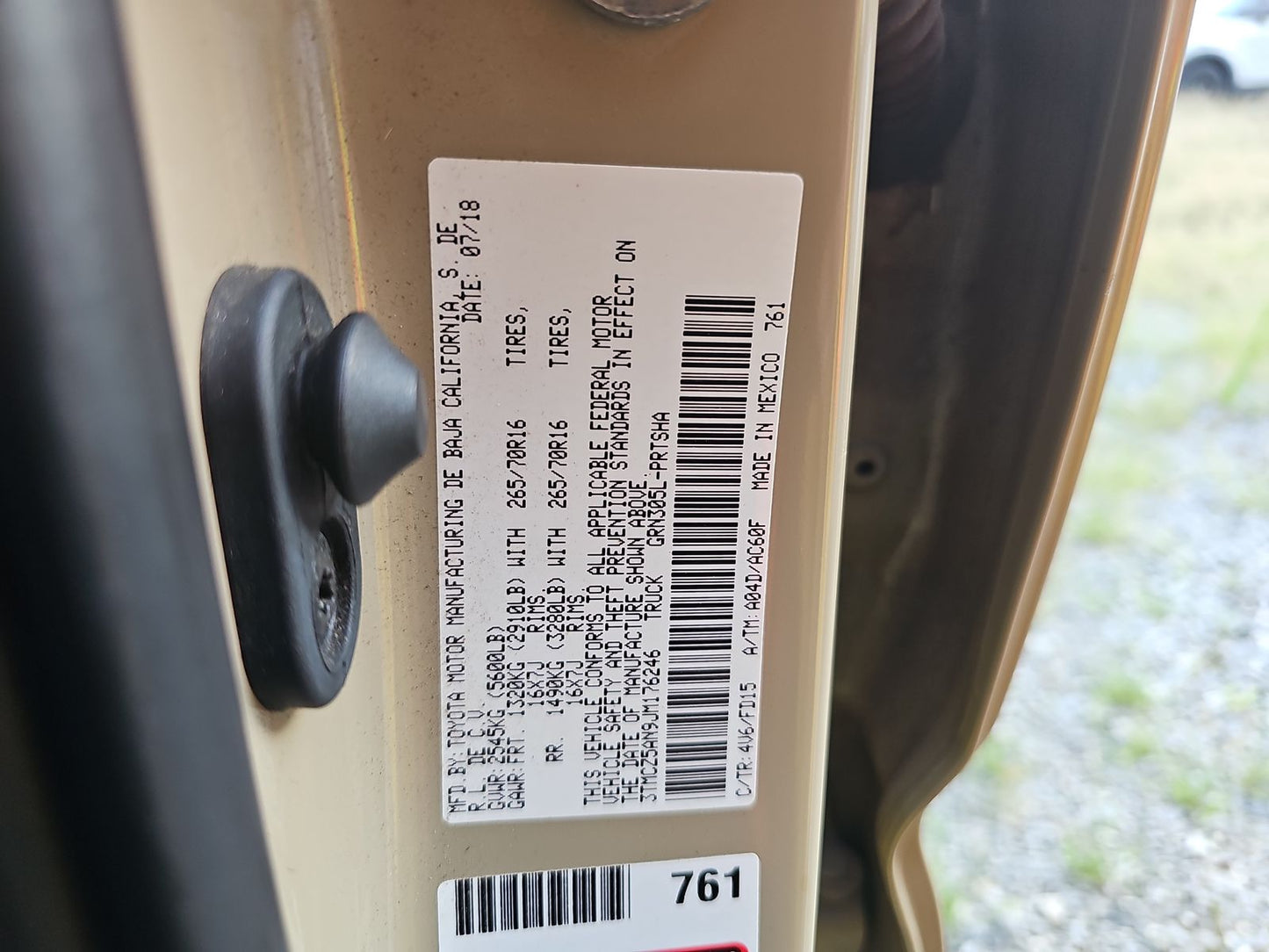 2018 Toyota Tacoma TRD Off-Road Crew Cab Medium Bed