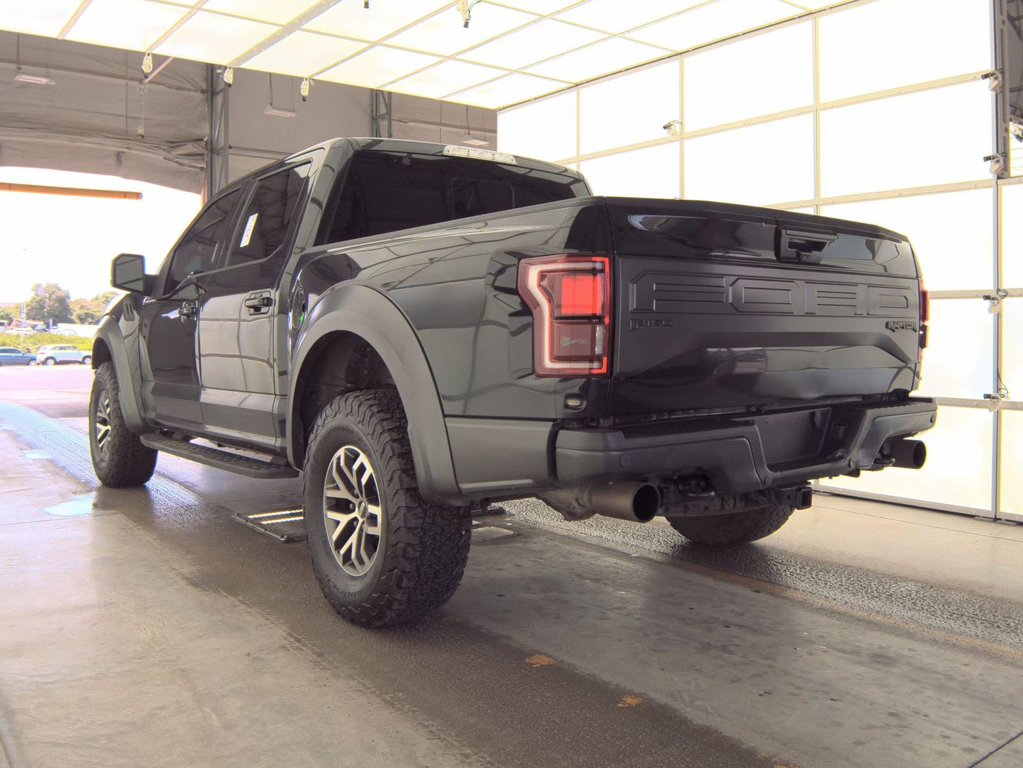 2018 Ford F-150 Raptor Crew Cab Short Bed