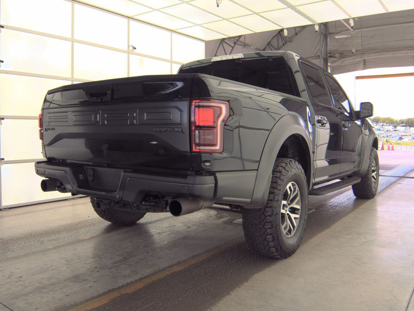 2018 Ford F-150 Raptor Crew Cab Short Bed