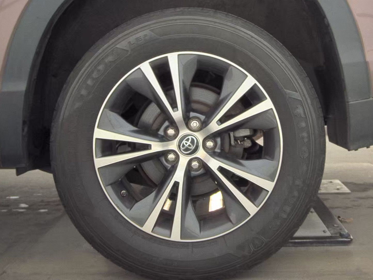2018 Toyota Highlander LE