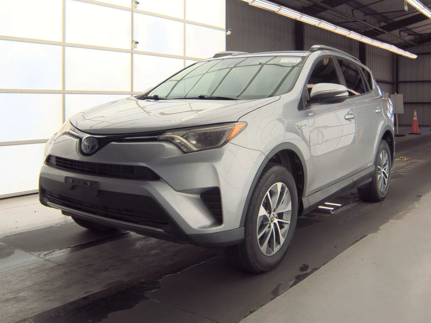 2018 Toyota RAV4 Hybrid LE Plus