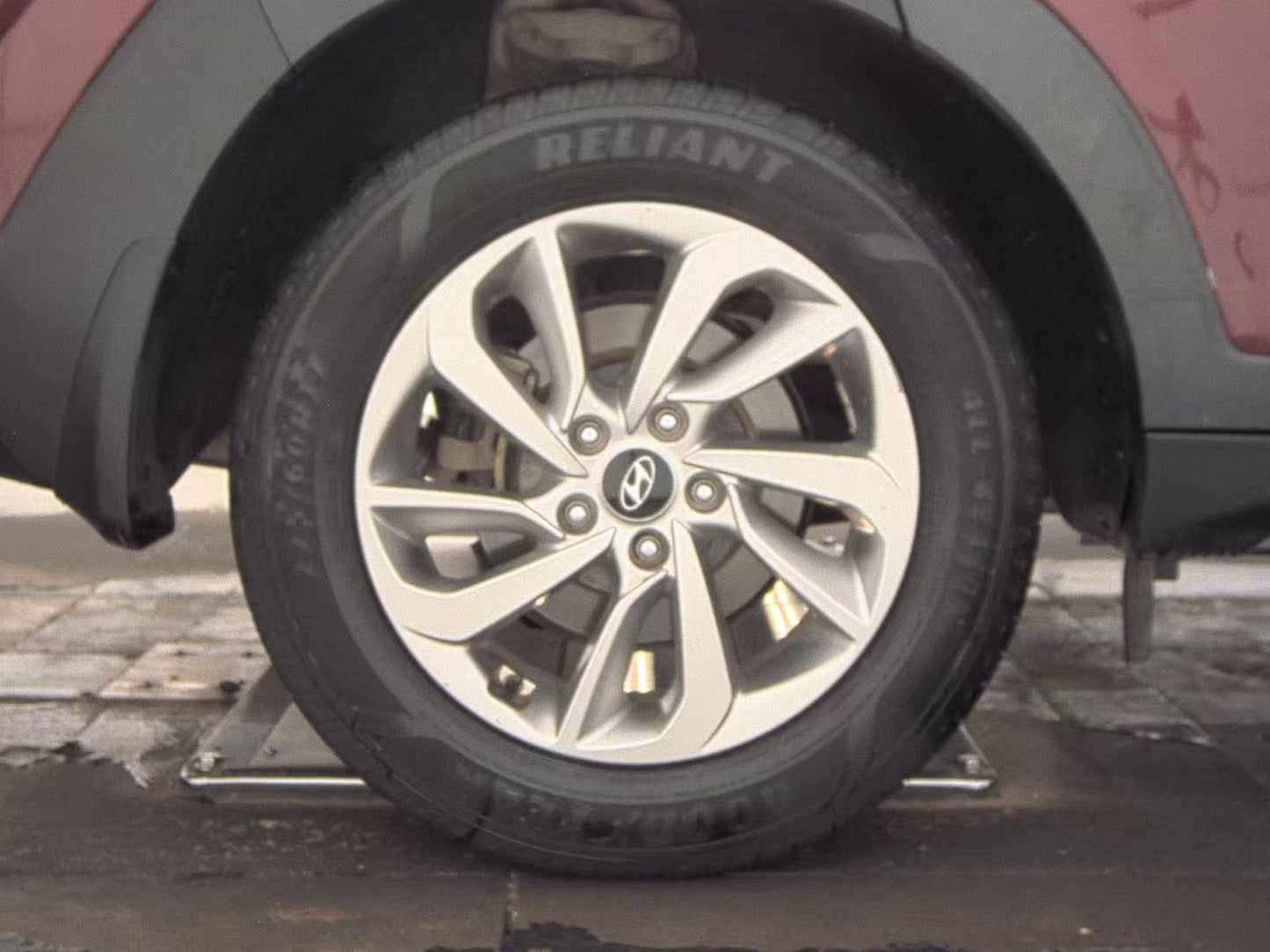 2016 Hyundai Tucson SE w/Beige Interior