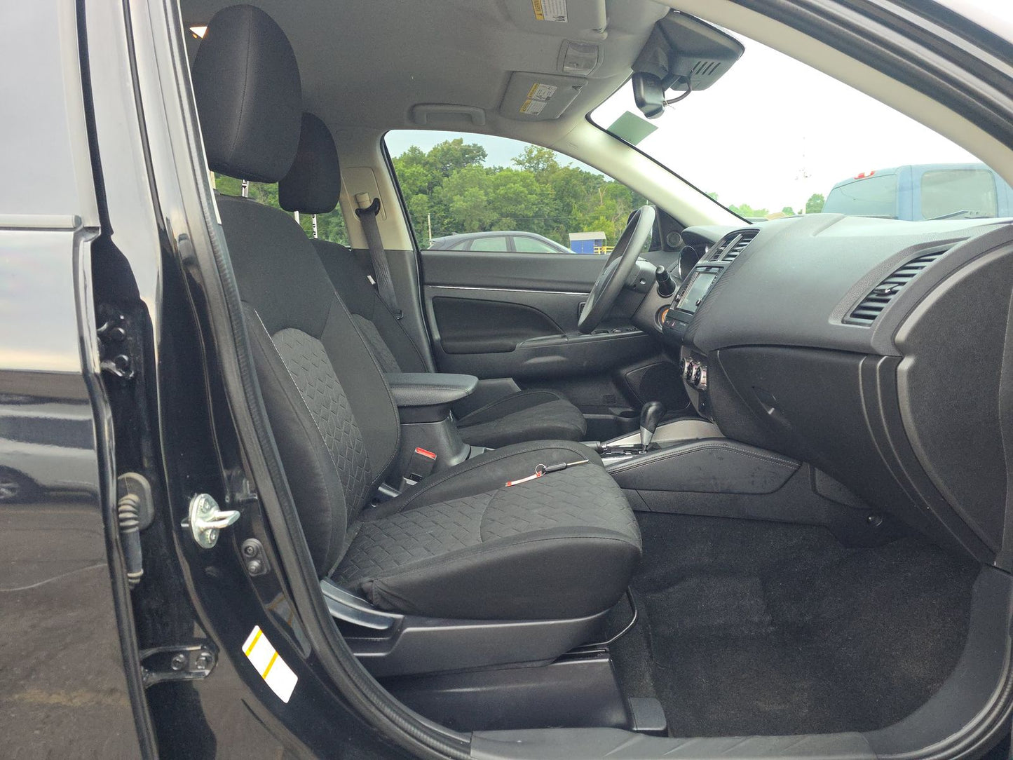 2022 Mitsubishi Outlander Sport 2.0 LE
