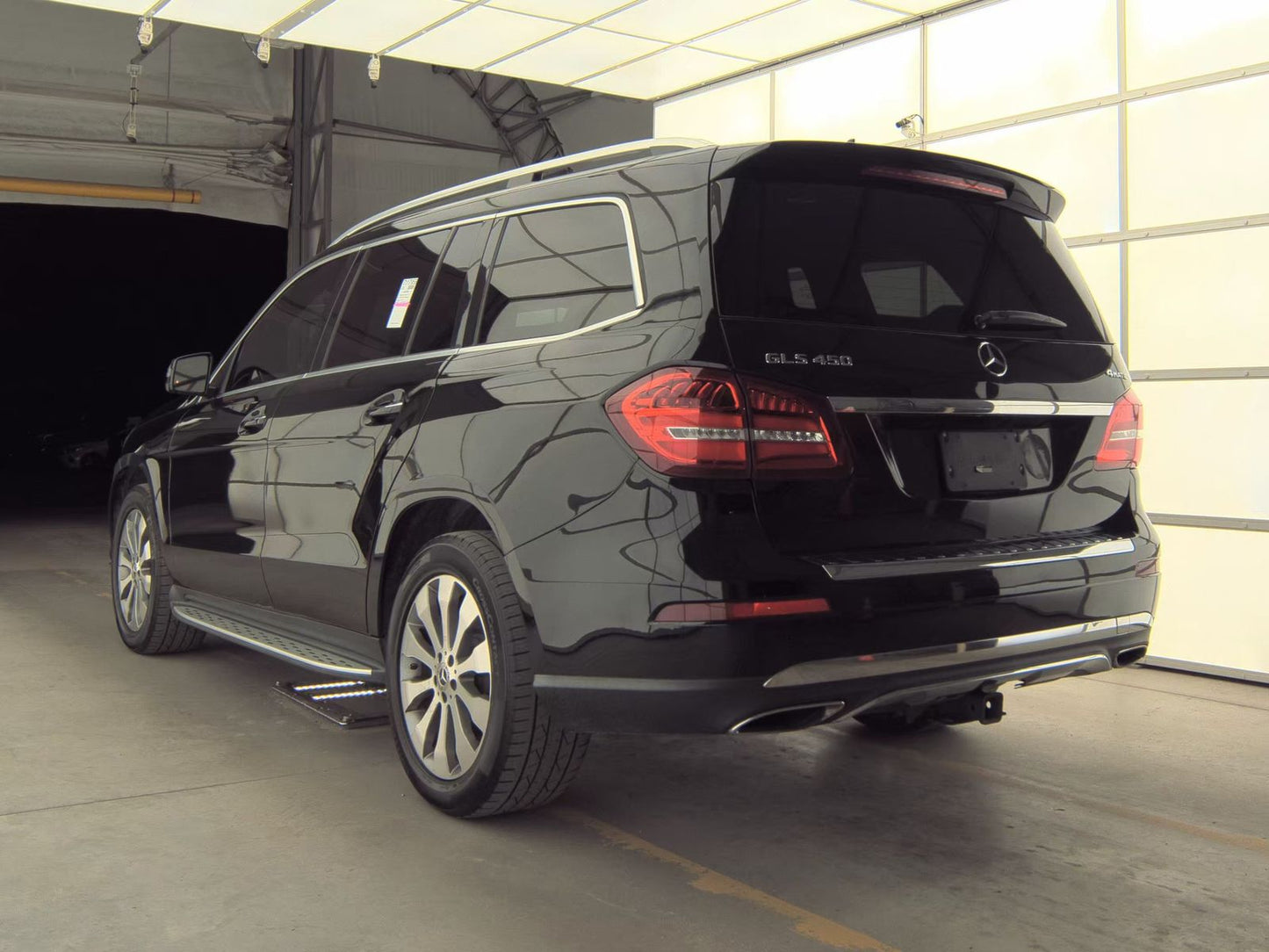 2017 Mercedes-Benz GLS 450 4MATIC