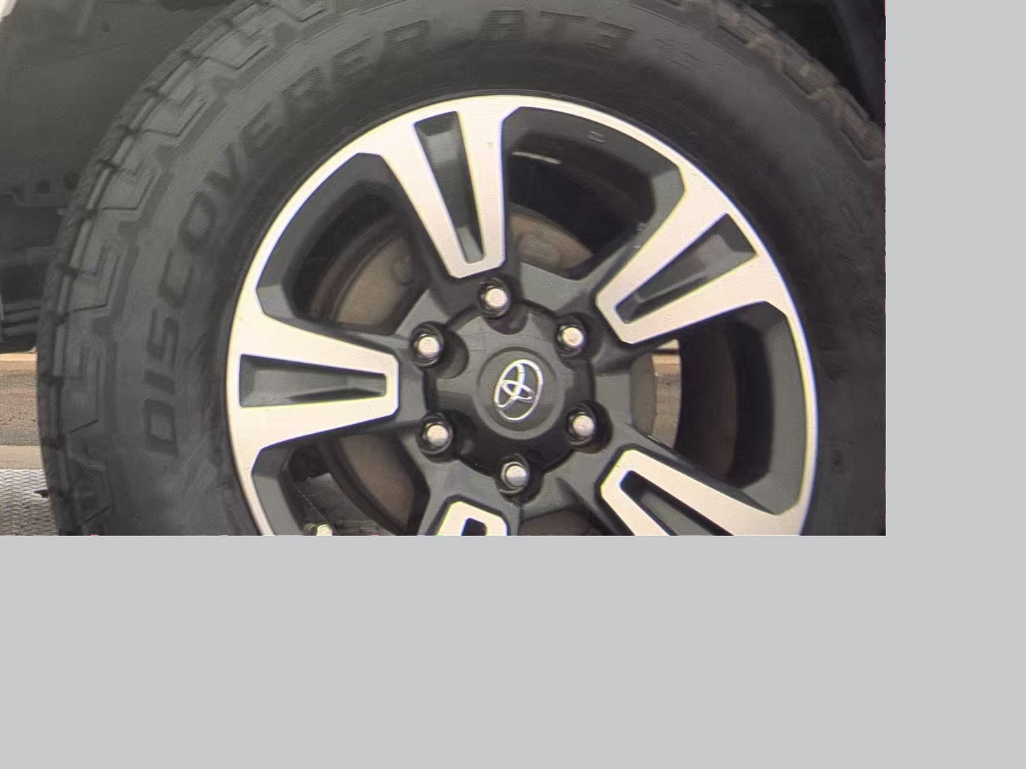 2018 Toyota Tacoma TRD Sport Crew Cab Medium Bed