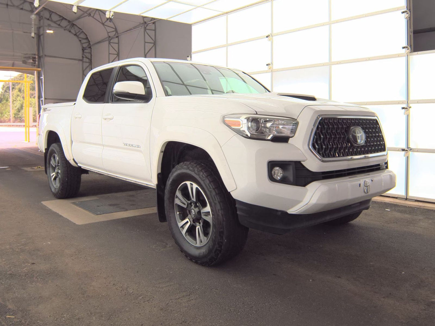 2018 Toyota Tacoma TRD Sport Crew Cab Medium Bed