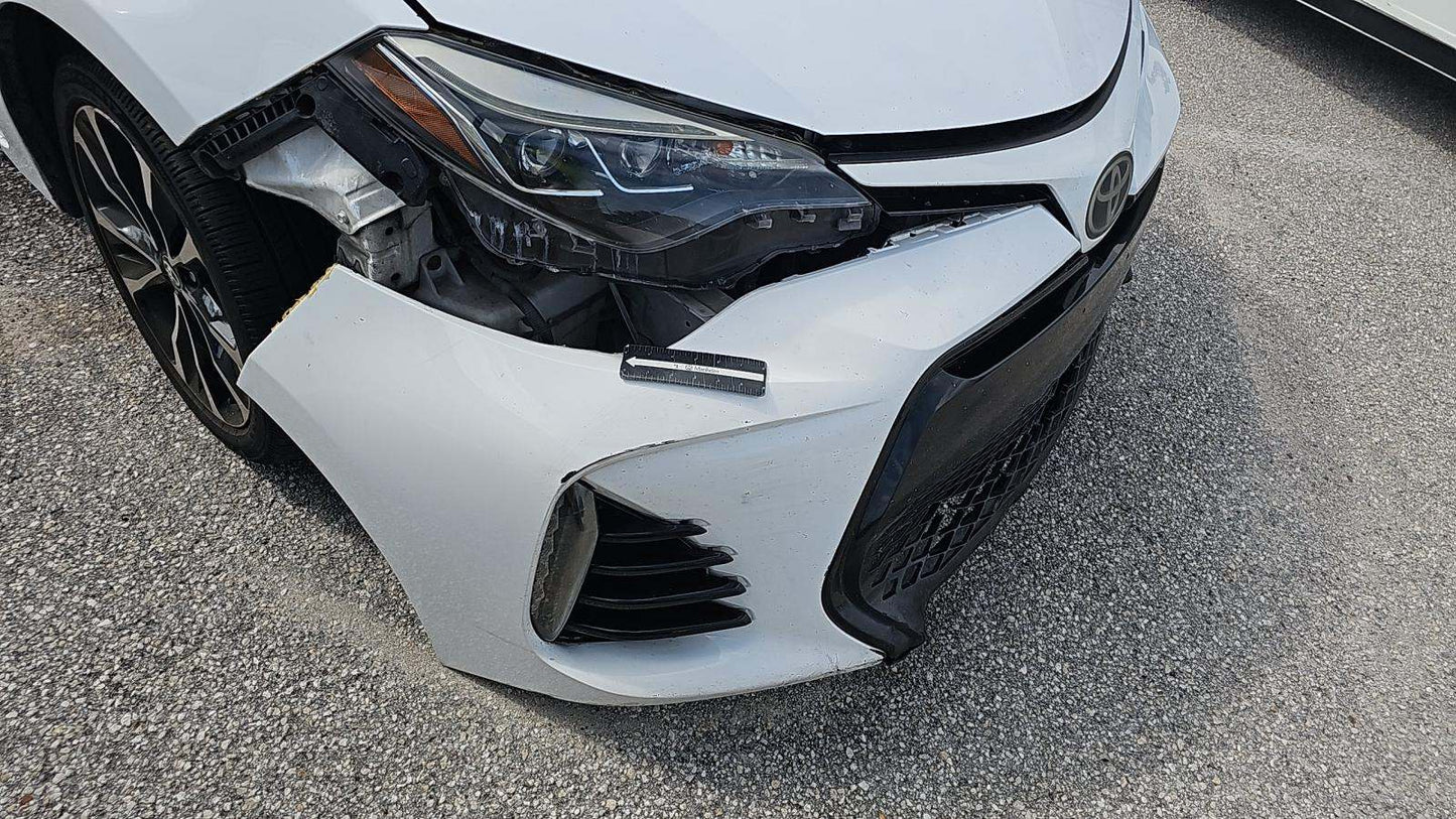 2017 Toyota Corolla SE Sedan
