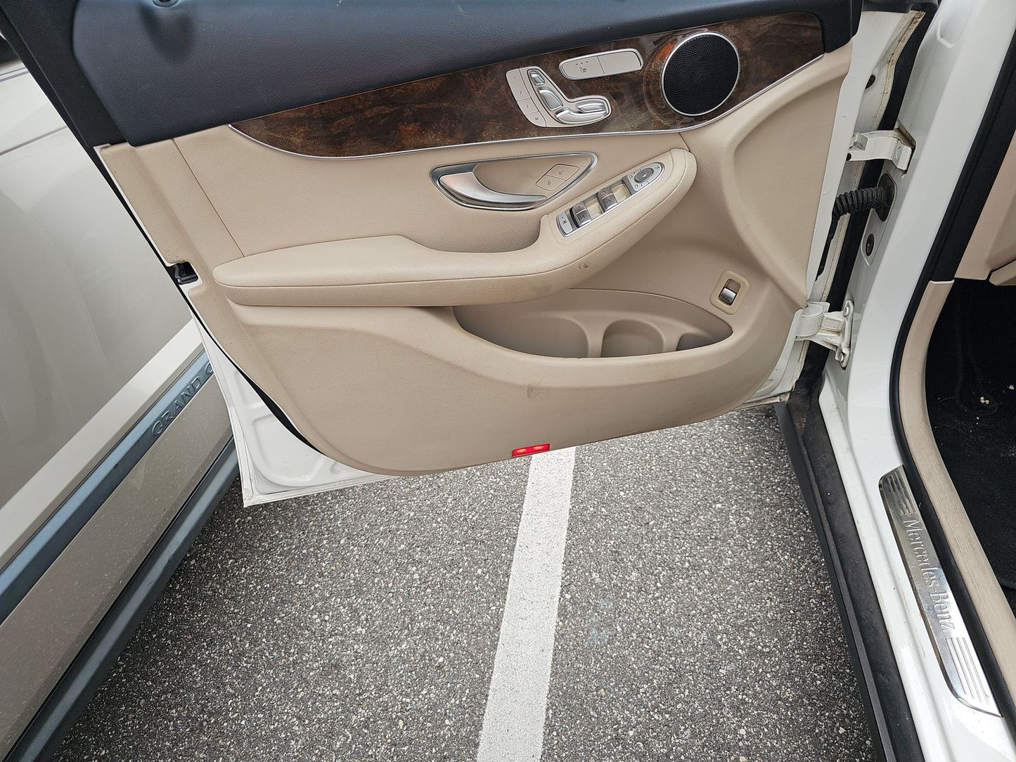 2018 Mercedes-Benz GLC 300