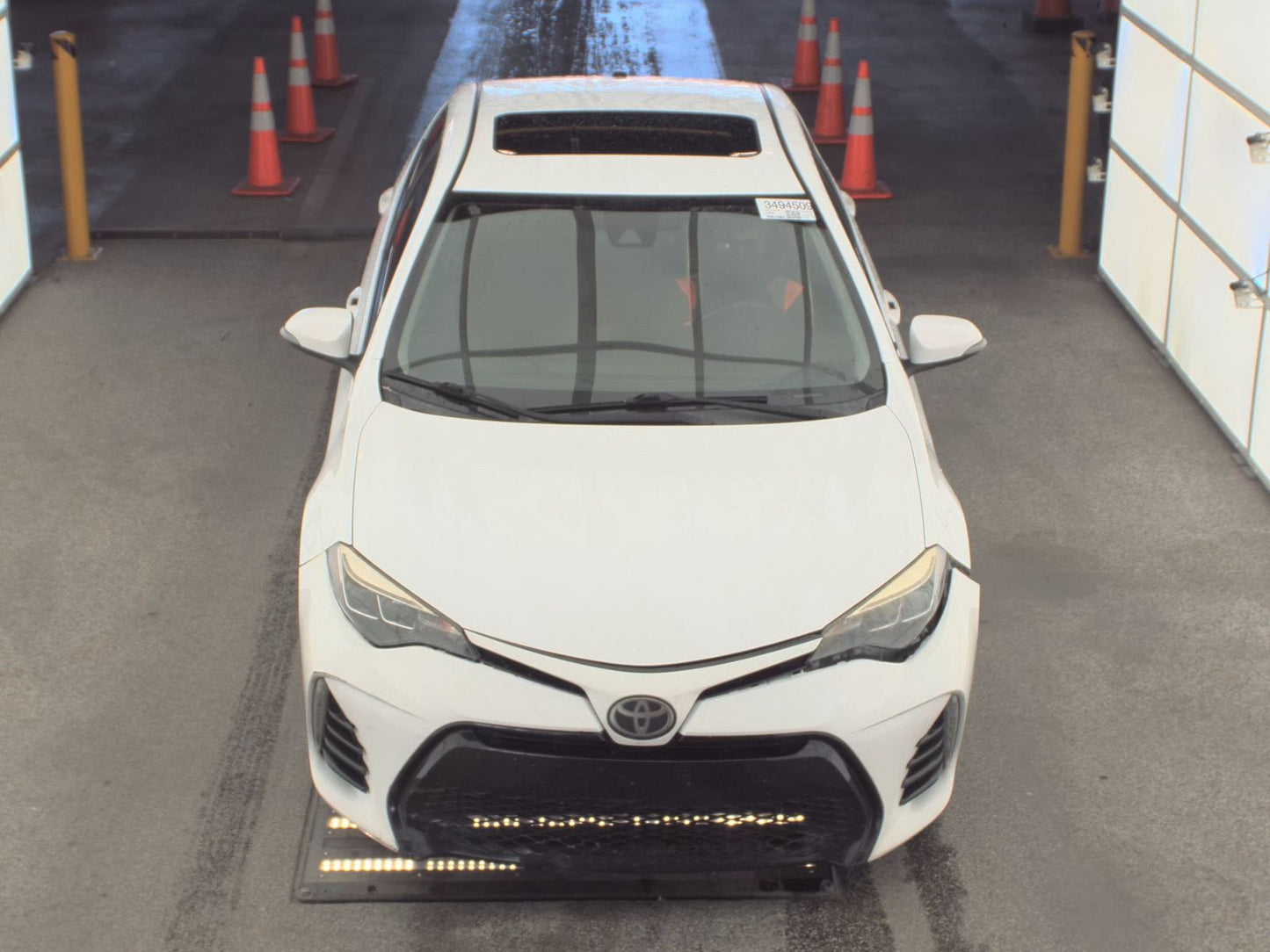 2017 Toyota Corolla SE Sedan