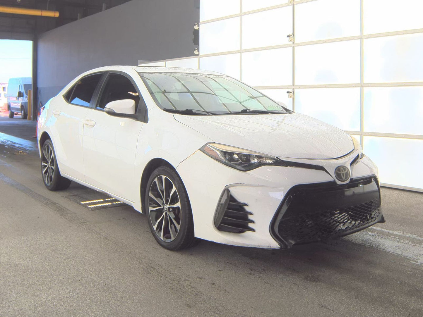 2017 Toyota Corolla SE Sedan