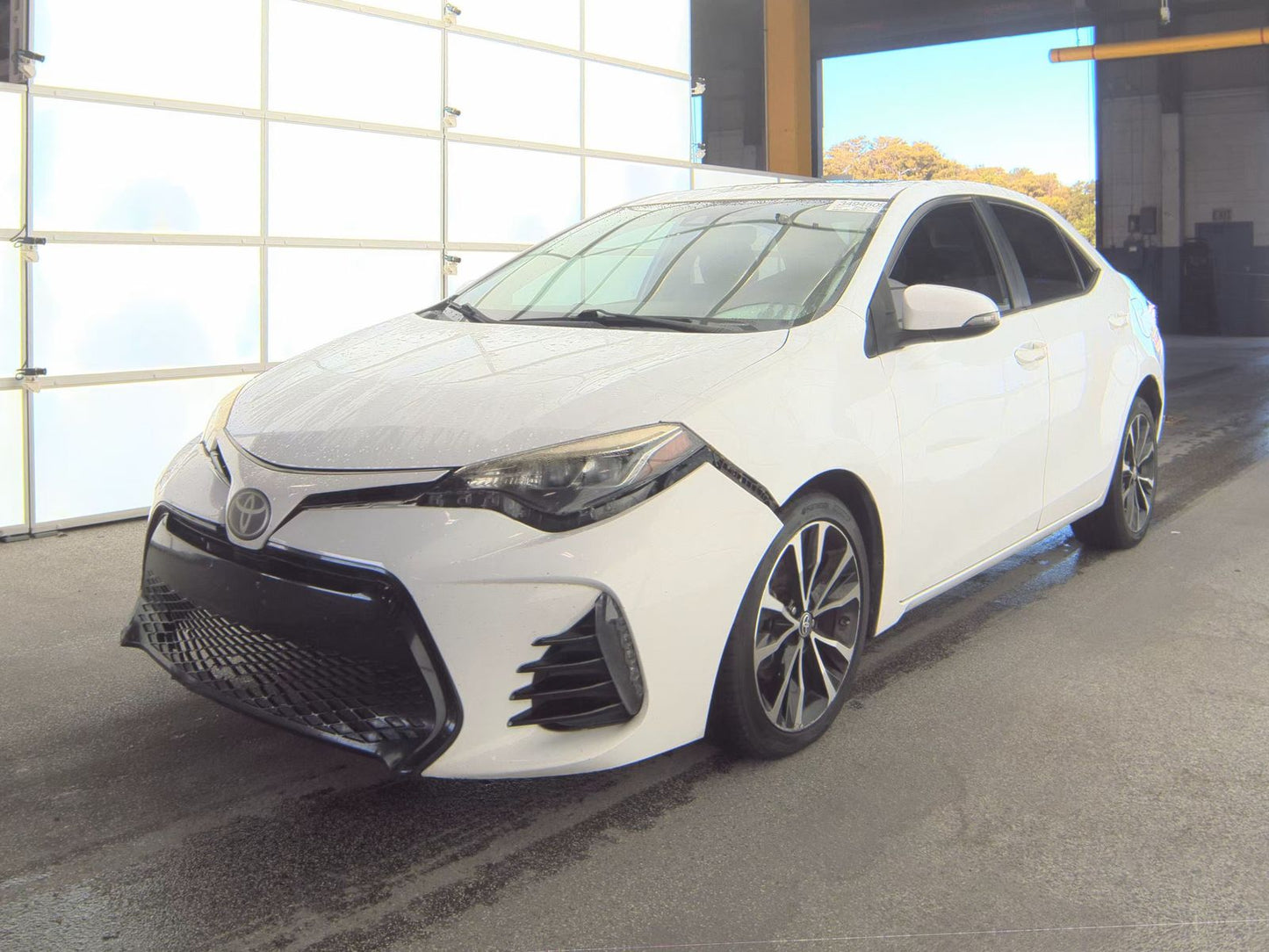 2017 Toyota Corolla SE Sedan