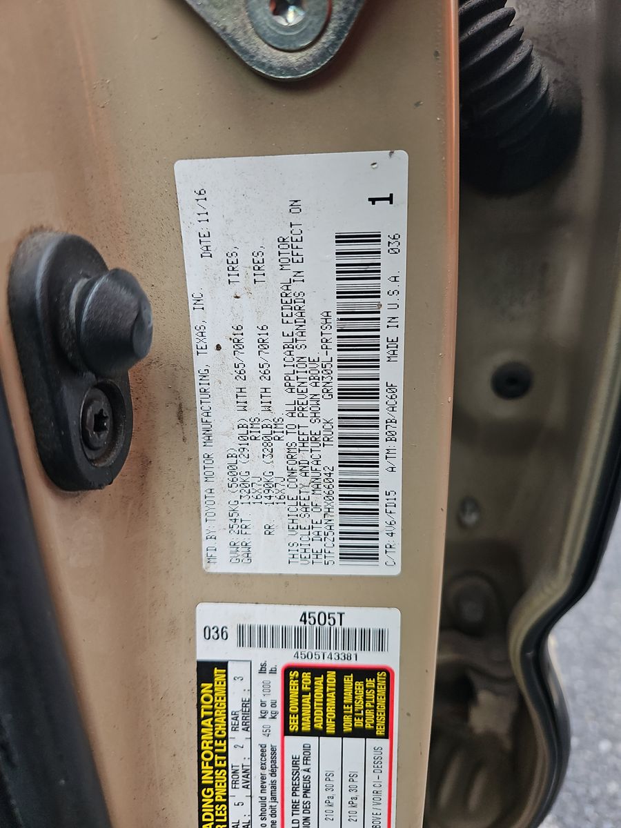 2017 Toyota Tacoma TRD Off-Road Crew Cab Medium Bed