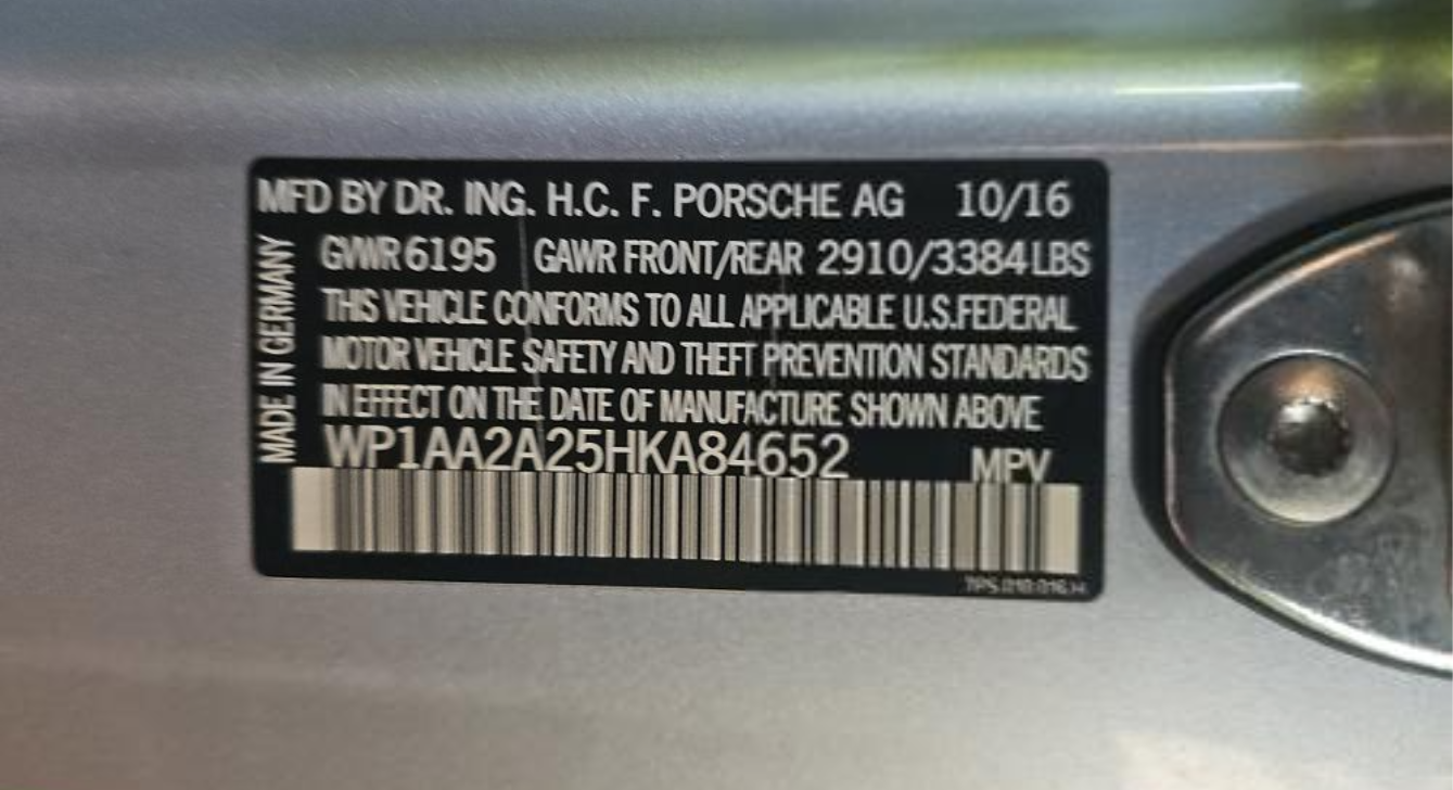 2017 Porsche Cayenne Platinum Edition
