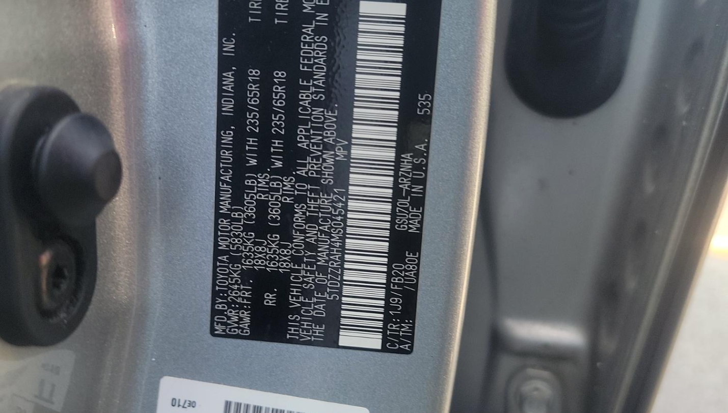 2021 Toyota Highlander LE