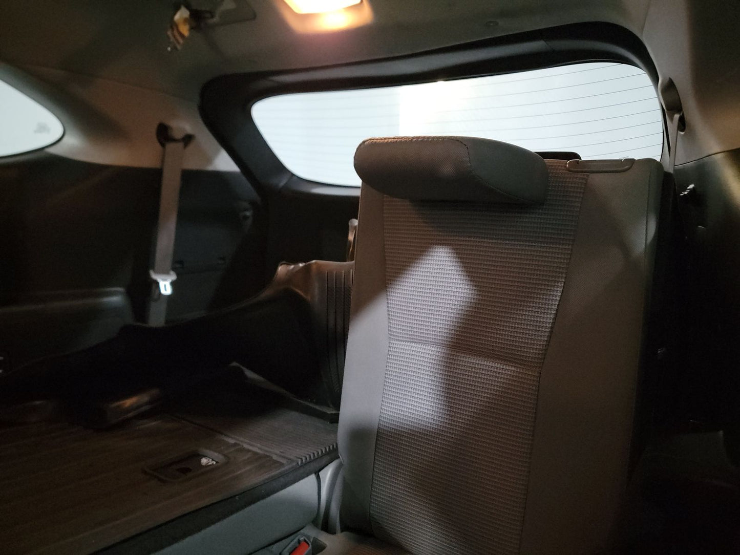 2020 Toyota Highlander LE