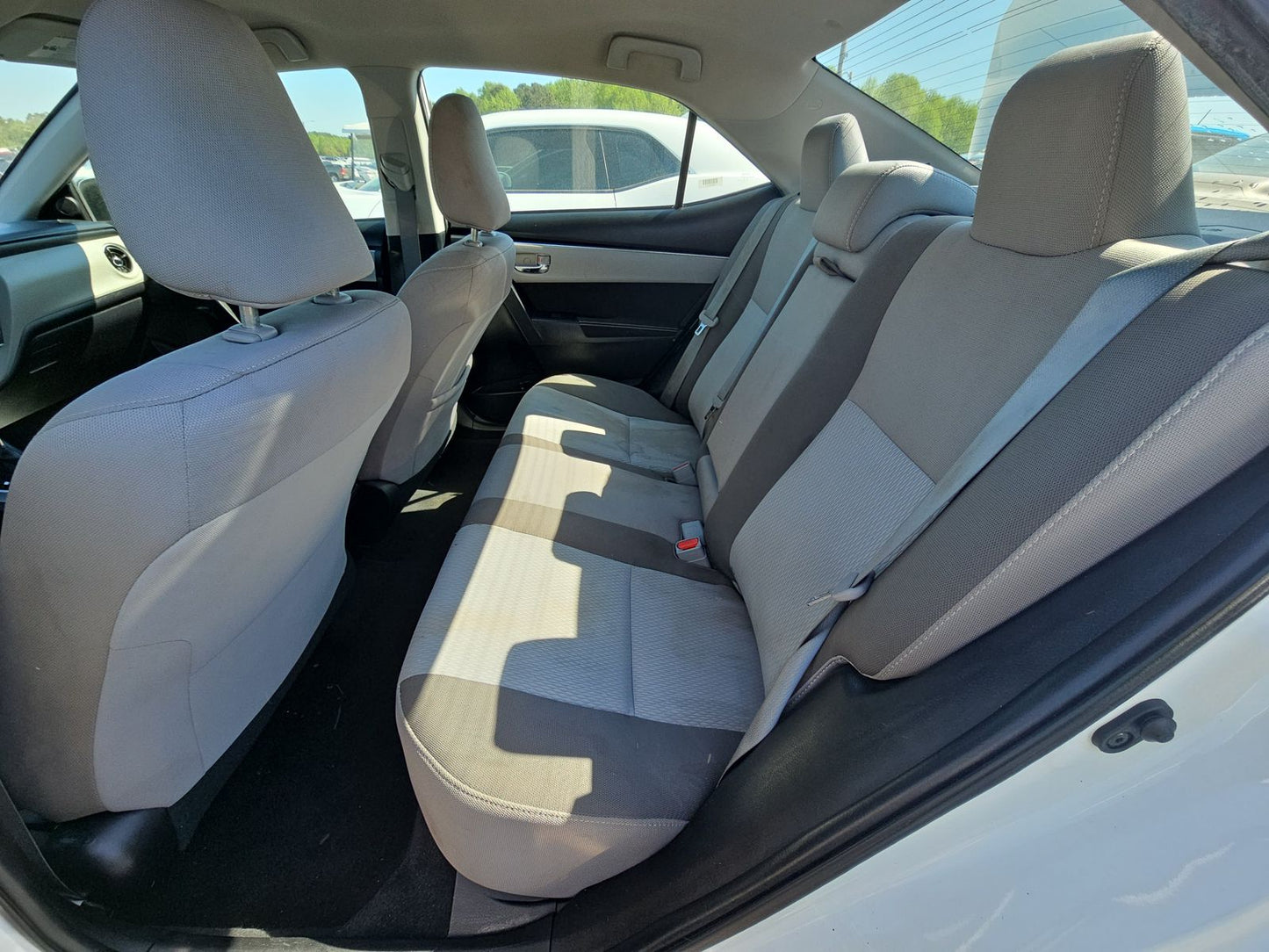 2019 Toyota Corolla LE Sedan