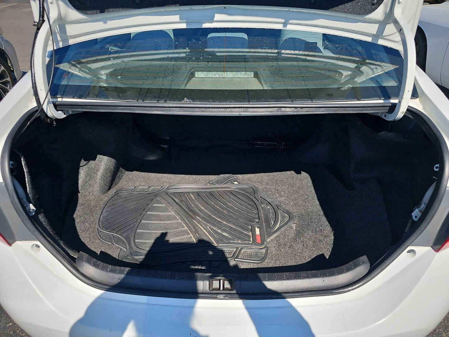 2019 Toyota Corolla LE Sedan