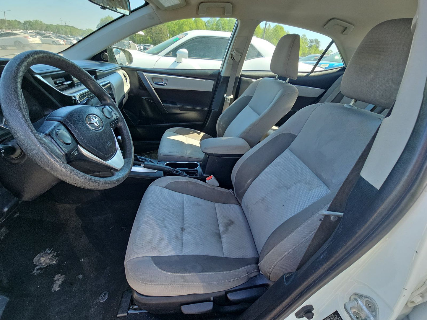 2019 Toyota Corolla LE Sedan