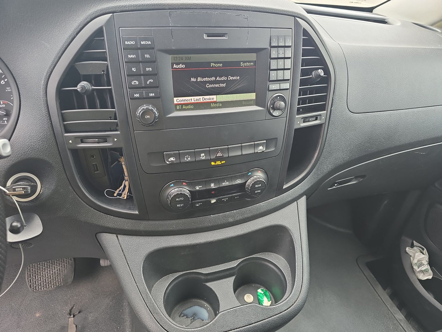 2018 Mercedes-Benz Metris Passenger Van 126.0" WB