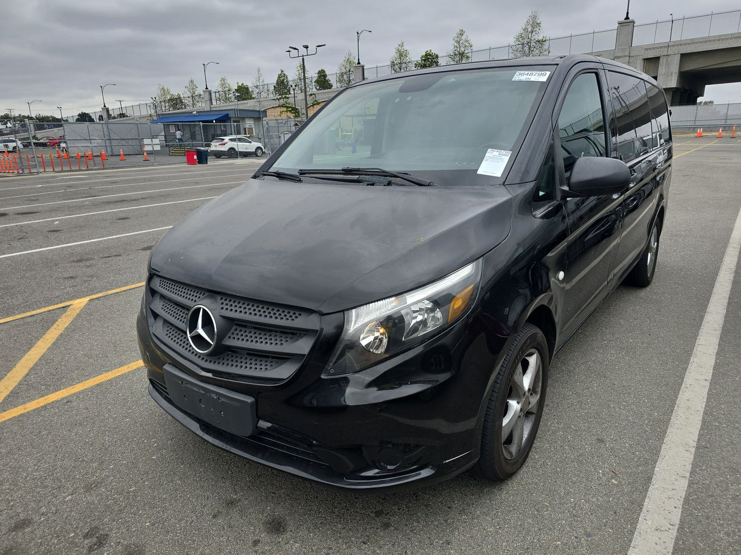 2018 Mercedes-Benz Metris Passenger Van 126.0" WB