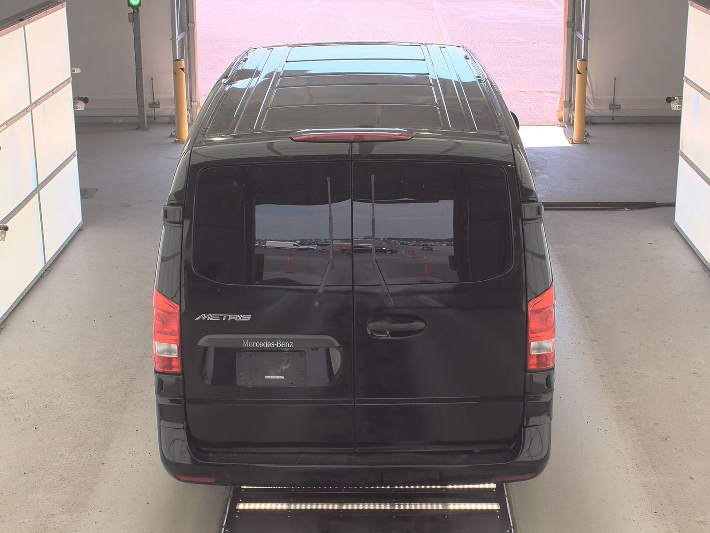 2018 Mercedes-Benz Metris Passenger Van 126.0" WB