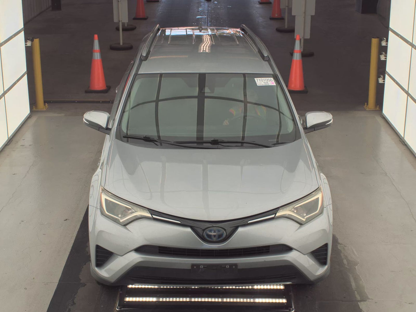 2018 Toyota RAV4 Hybrid LE Plus