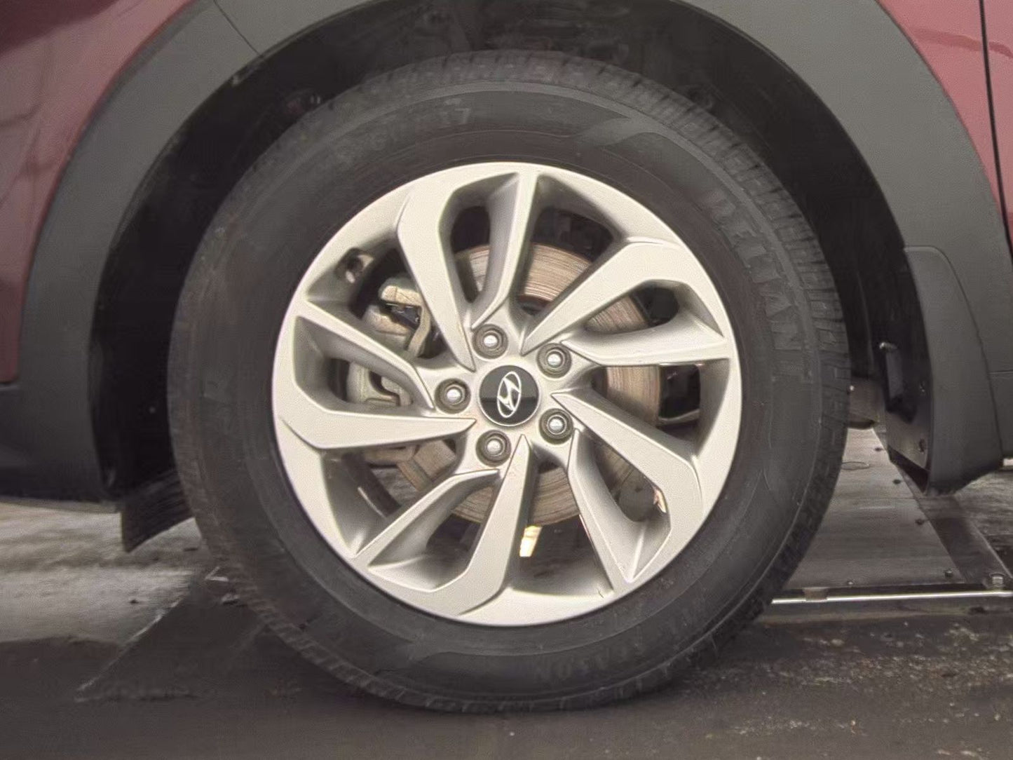 2016 Hyundai Tucson SE w/Beige Interior