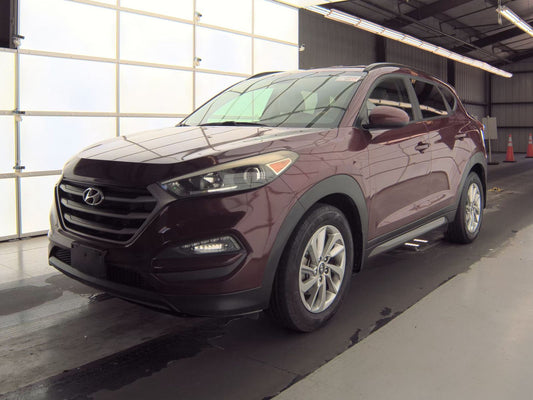 2016 Hyundai Tucson SE w/Beige Interior