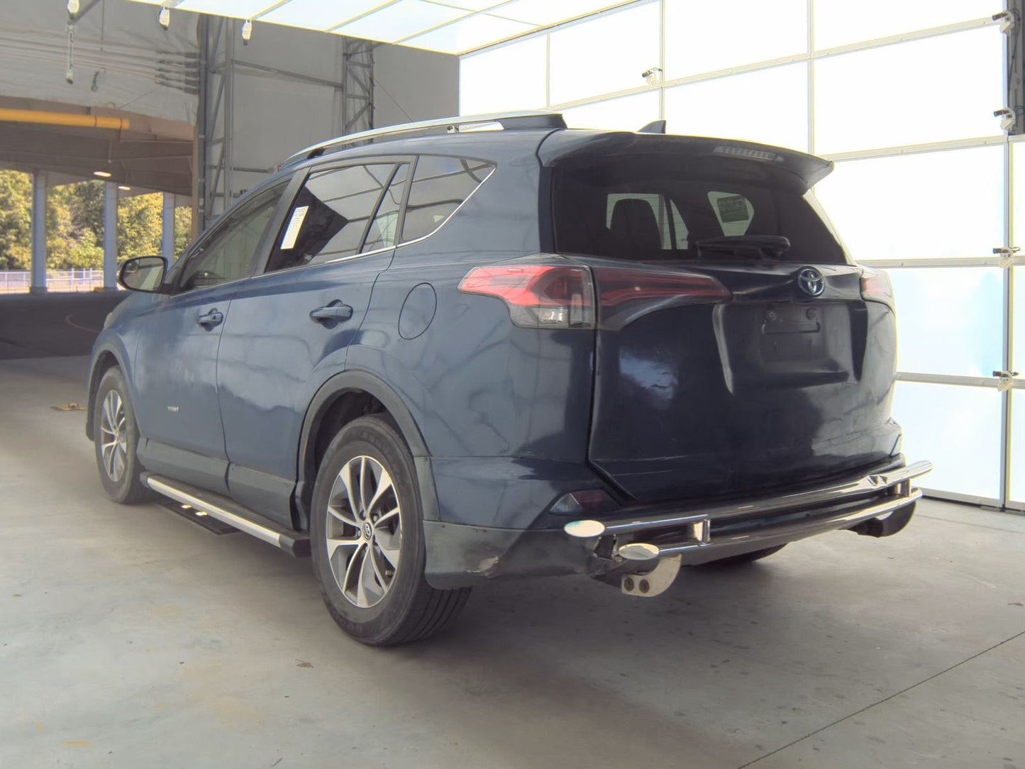 2016 Toyota RAV4 Hybrid XLE
