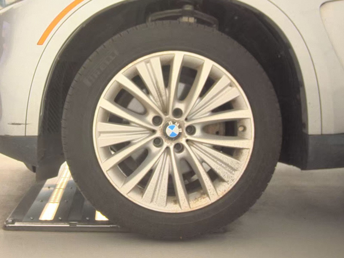 2016 BMW X5 Sports Activity Vehicle xDrive35i LUXURY LINE