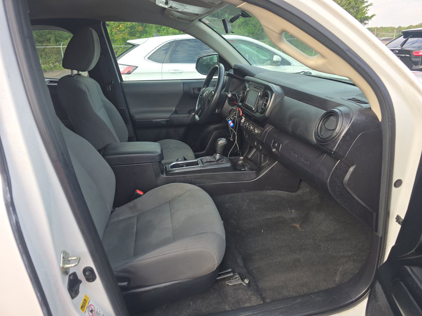 2016 Toyota Tacoma SR Extended Cab Long Bed w/Rear Doors