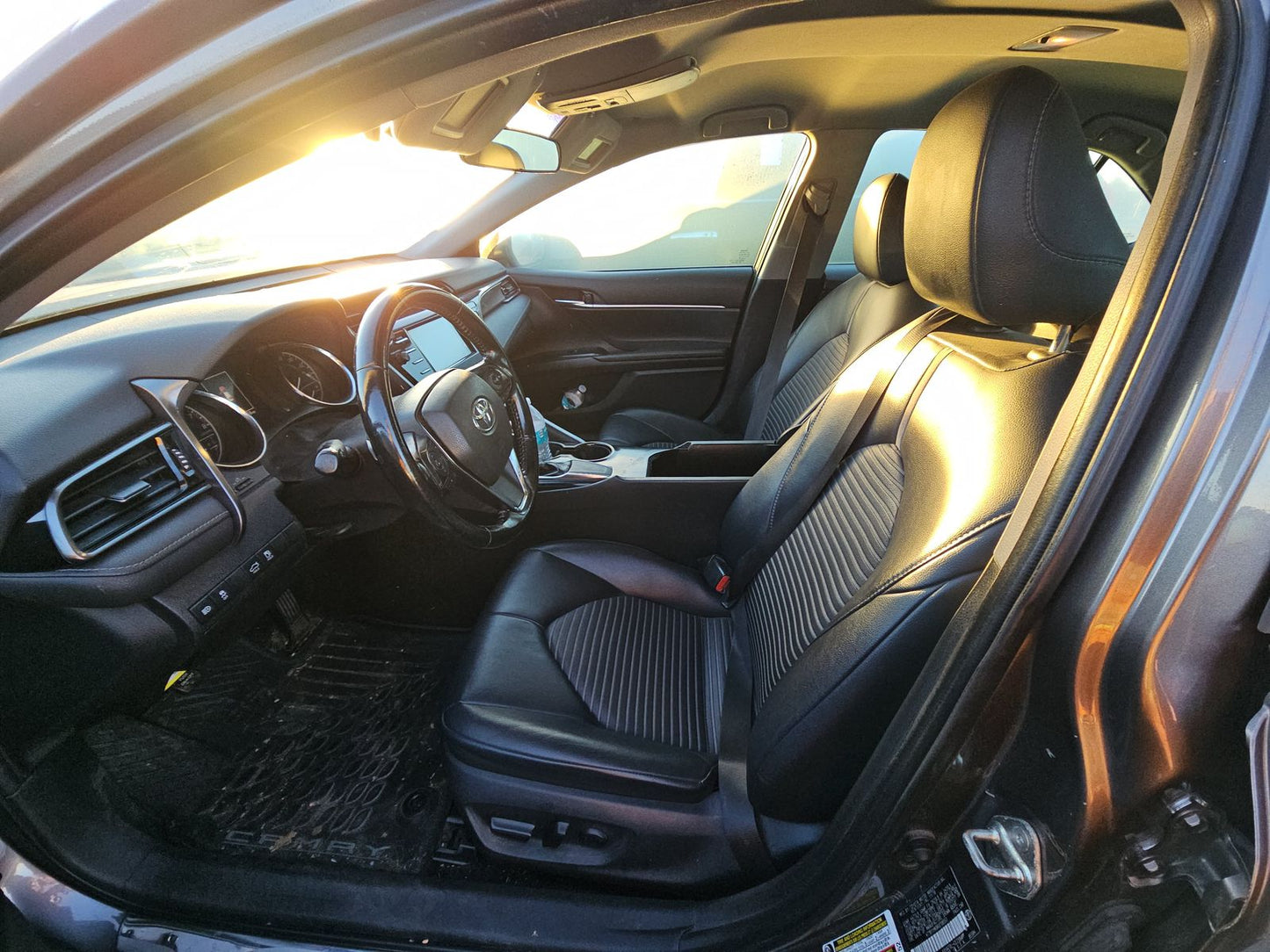 2019 Toyota Camry SE