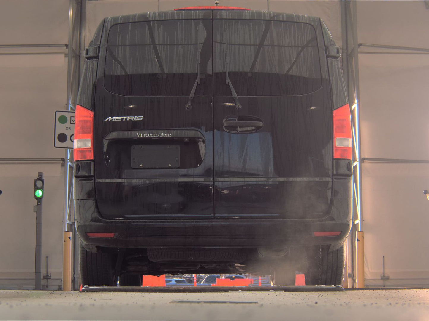 2018 Mercedes-Benz Metris Passenger Van 126.0" WB