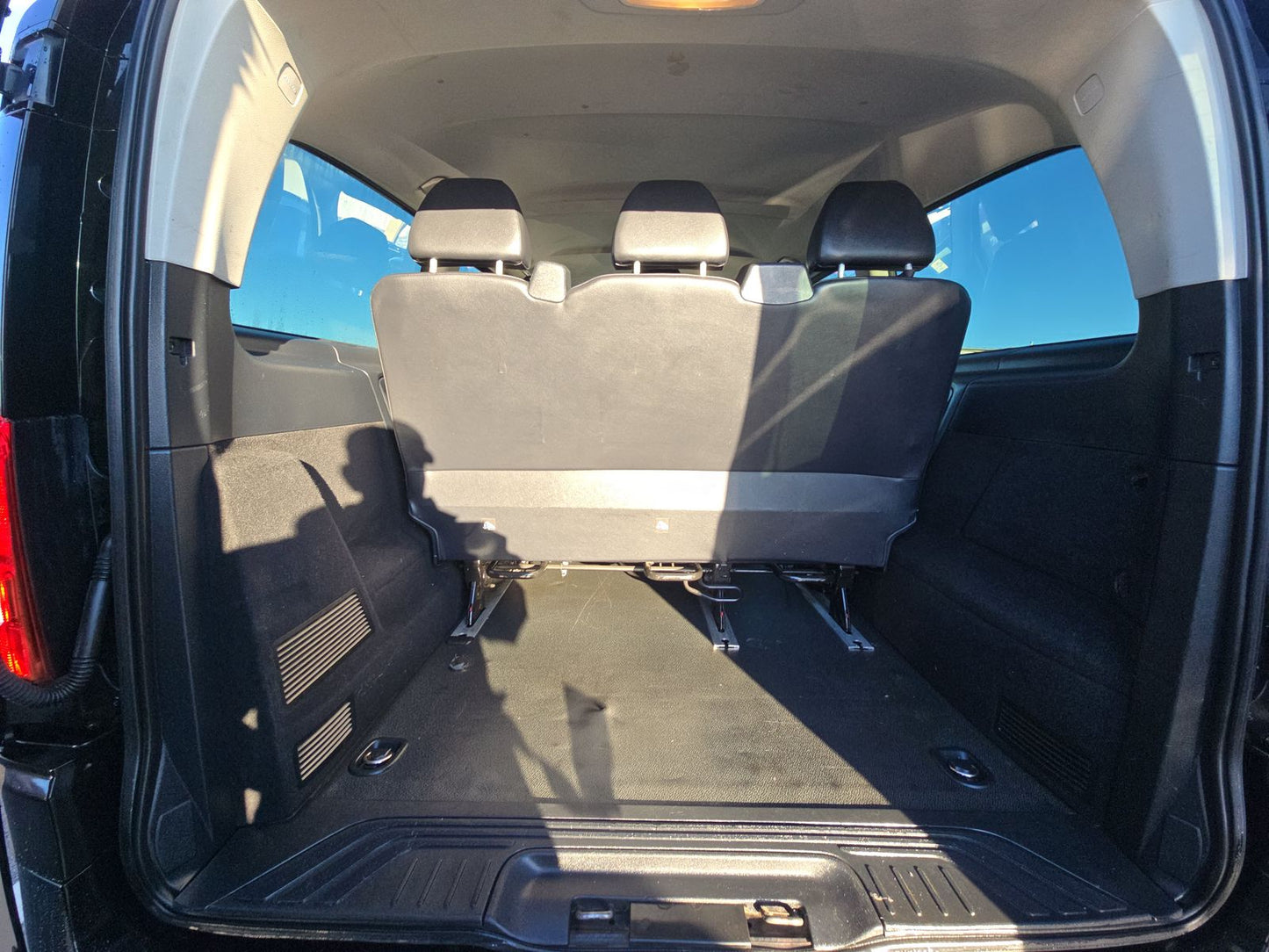 2018 Mercedes-Benz Metris Passenger Van 126.0" WB