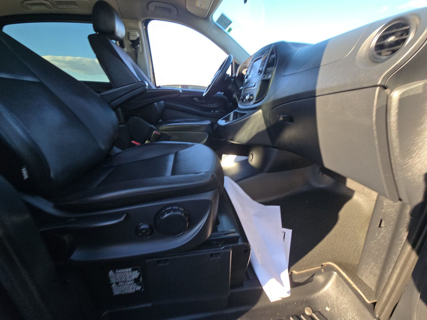 2018 Mercedes-Benz Metris Passenger Van 126.0" WB