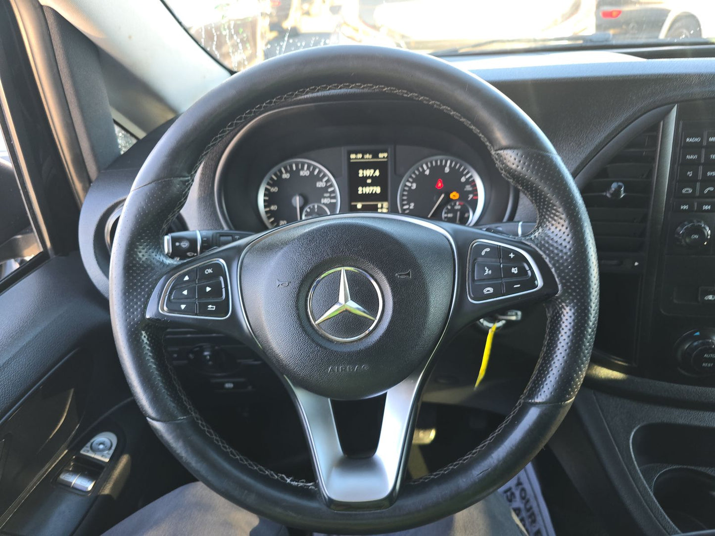 2018 Mercedes-Benz Metris Passenger Van 126.0" WB